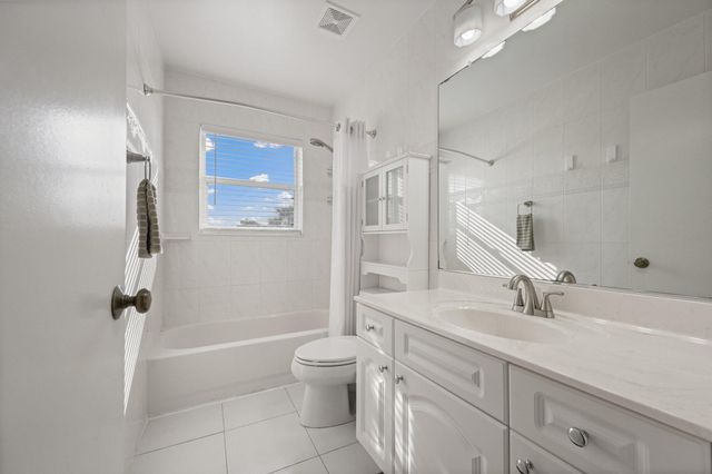 1628 S S Club Dr Drive, Wellington, FL 33414