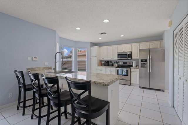 1628 S S Club Dr Drive, Wellington, FL 33414