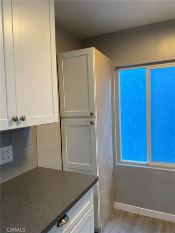 2059 San Anseline A, Long Beach, CA 90815