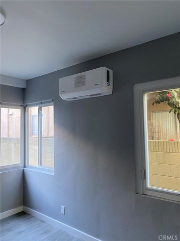 2059 San Anseline A, Long Beach, CA 90815