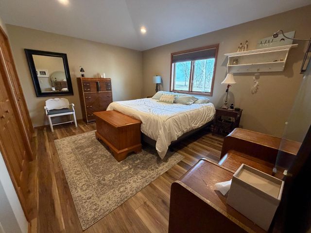 16612 670th Avenue, Alden, MN 56009