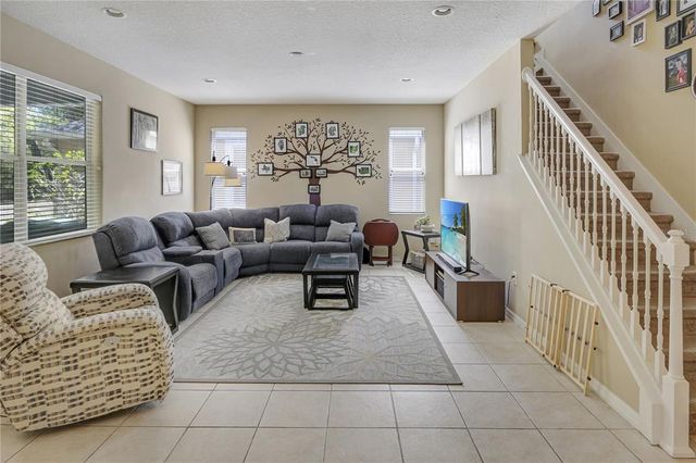 314 CHURCHILL DOWNS BOULEVARD, Deland, FL 32724