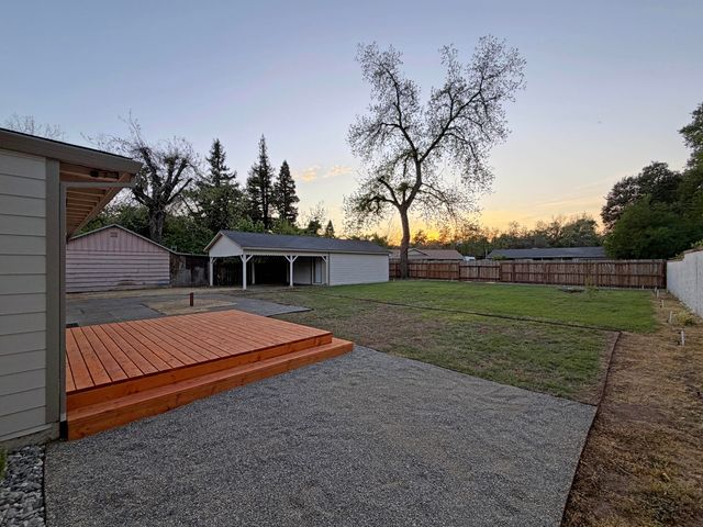 2910 Anita Street, Redding, CA 96001