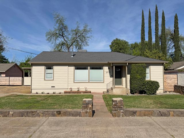 2910 Anita Street, Redding, CA 96001