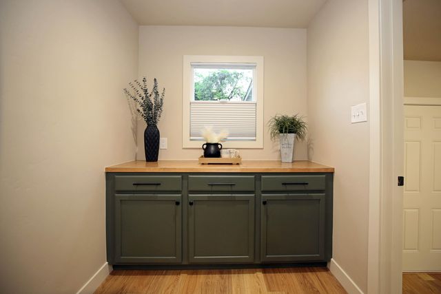 2910 Anita Street, Redding, CA 96001