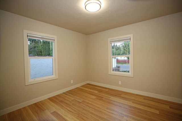 2910 Anita Street, Redding, CA 96001