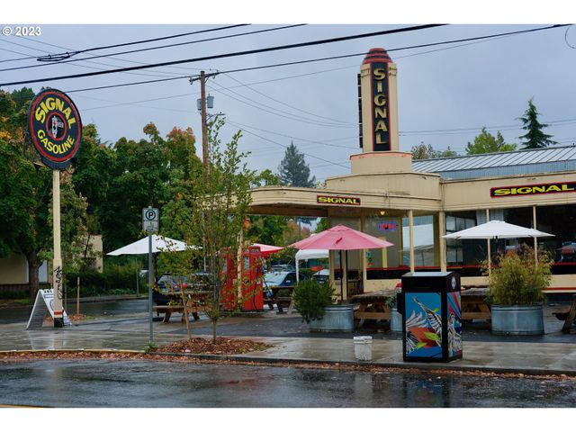 6720 N Pittsburg Ave, Portland, OR 97203