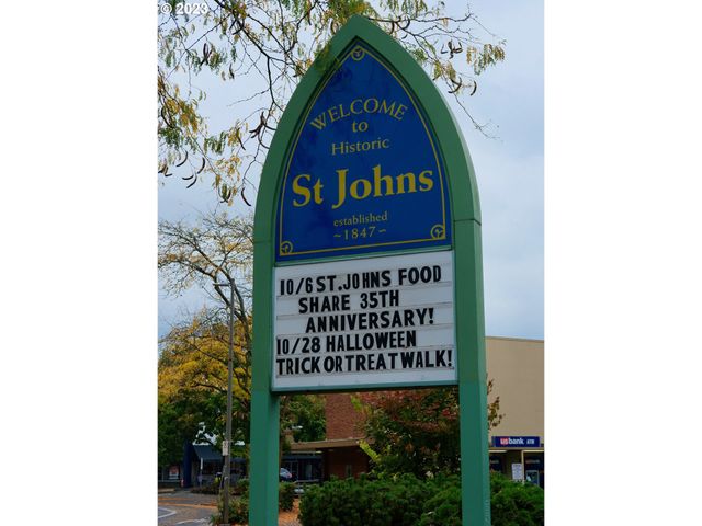 6720 N Pittsburg Ave, Portland, OR 97203