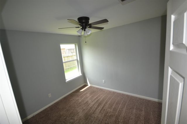 6958 Chessgate Falls Lane, Richmond, TX 77469