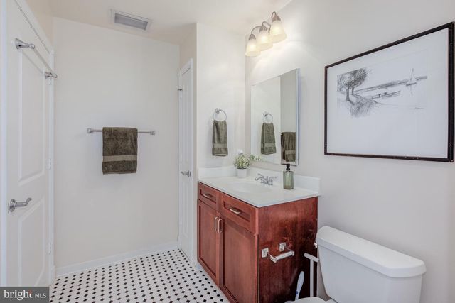 401 13TH STREET PH4, Washington, DC 20002