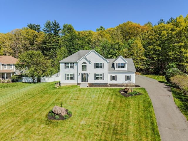 1507 E Mountain Rd, Westfield, MA 01085