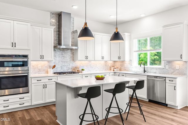 2135 Leo Drive, Apex, NC 27502