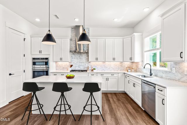 2135 Leo Drive, Apex, NC 27502