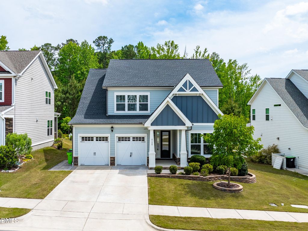 2135 Leo Drive, Apex, NC 27502