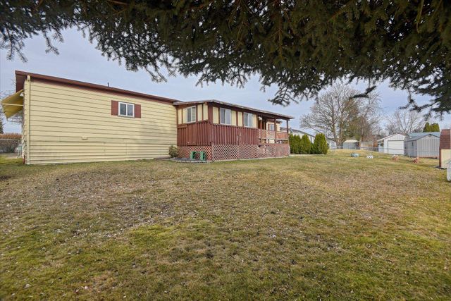18920 E Marlin Dr, Otis Orchards, WA 99027