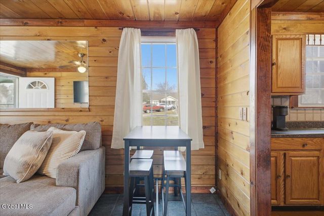 10 Prospect Street, South Glens Falls, NY 12803