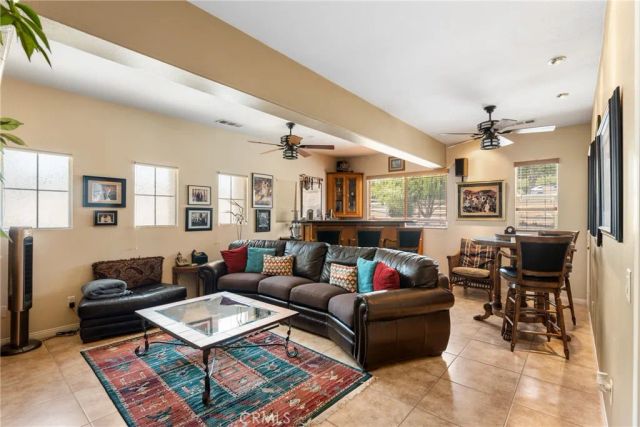 18309 Hollowtree, Riverside, CA 92504