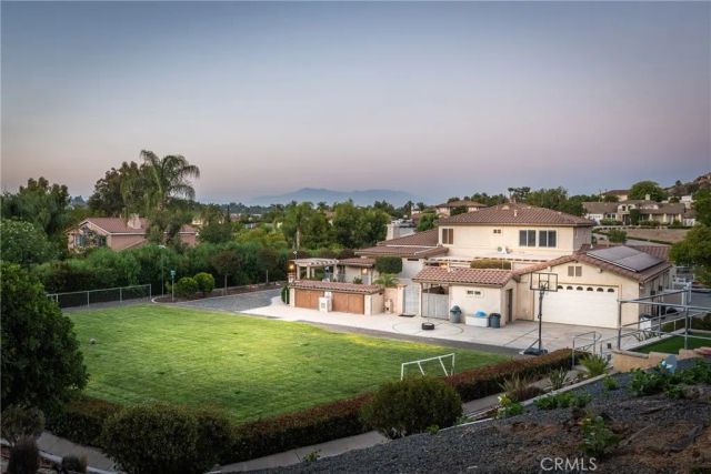 18309 Hollowtree, Riverside, CA 92504