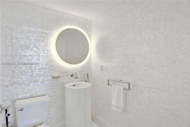 16699 Collins Ave 2703, Sunny Isles Beach, FL 33160