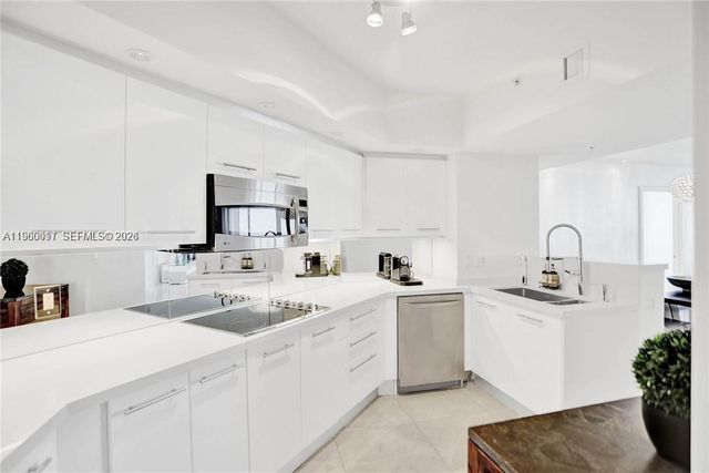 16699 Collins Ave 2703, Sunny Isles Beach, FL 33160