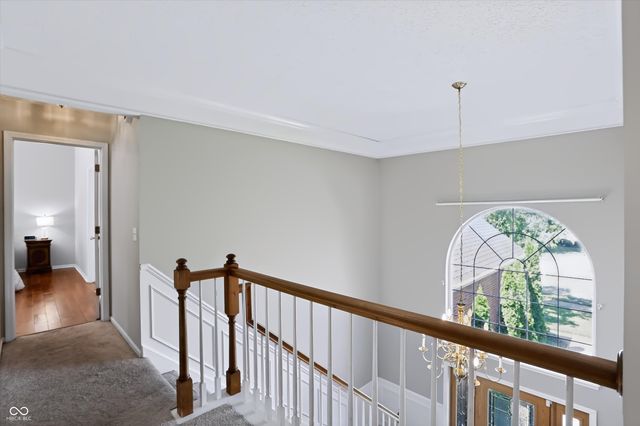 7761 Prairie View Drive, Indianapolis, IN 46256