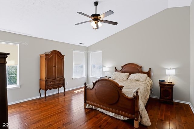 7761 Prairie View Drive, Indianapolis, IN 46256