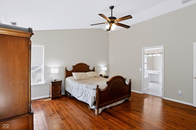 7761 Prairie View Drive, Indianapolis, IN 46256