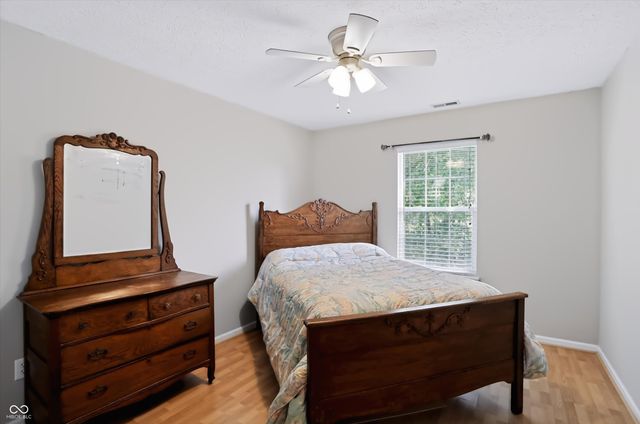7761 Prairie View Drive, Indianapolis, IN 46256