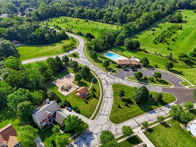 7761 Prairie View Drive, Indianapolis, IN 46256