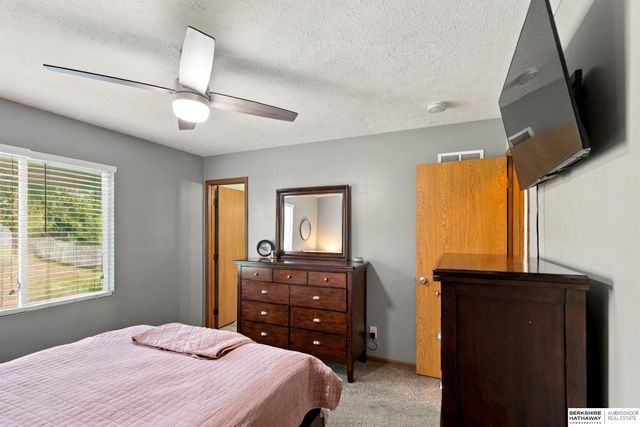 7203 S 177 Street, Omaha, NE 68136