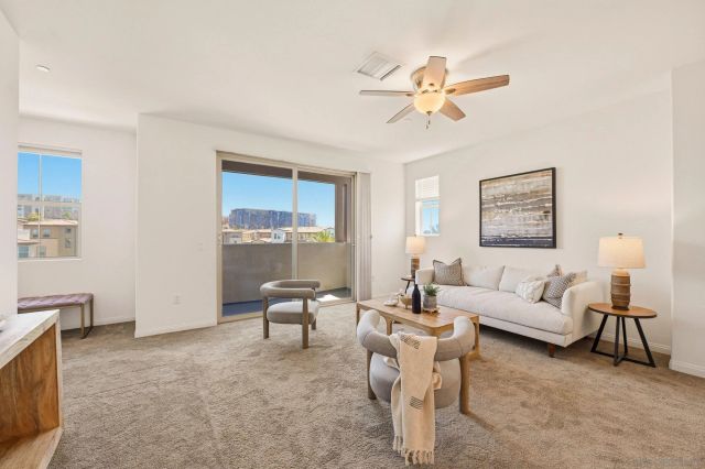 1813 Mesquite Way, Oceanside, CA 92056