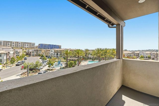 1813 Mesquite Way, Oceanside, CA 92056