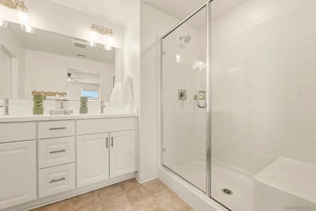 1813 Mesquite Way, Oceanside, CA 92056