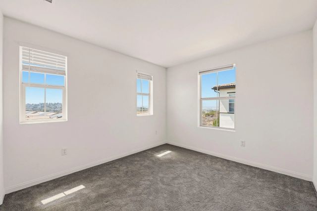 1813 Mesquite Way, Oceanside, CA 92056