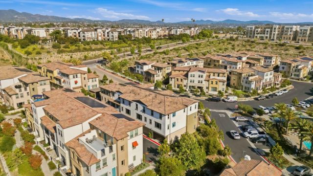 1813 Mesquite Way, Oceanside, CA 92056