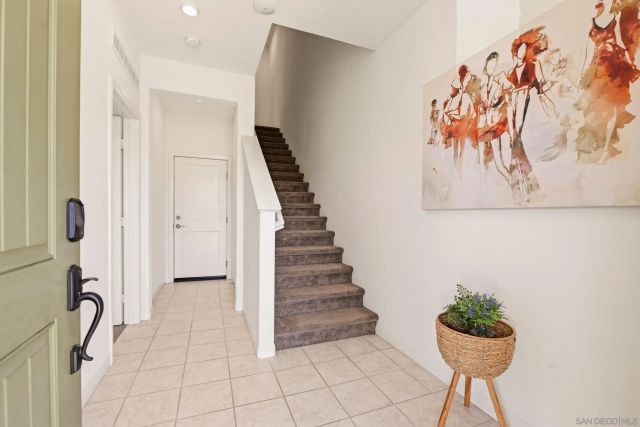 1813 Mesquite Way, Oceanside, CA 92056