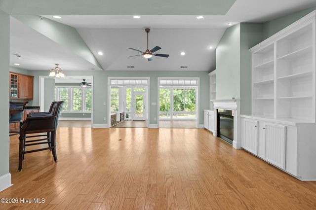 461 Springwood Drive SE, Bolivia, NC 28422