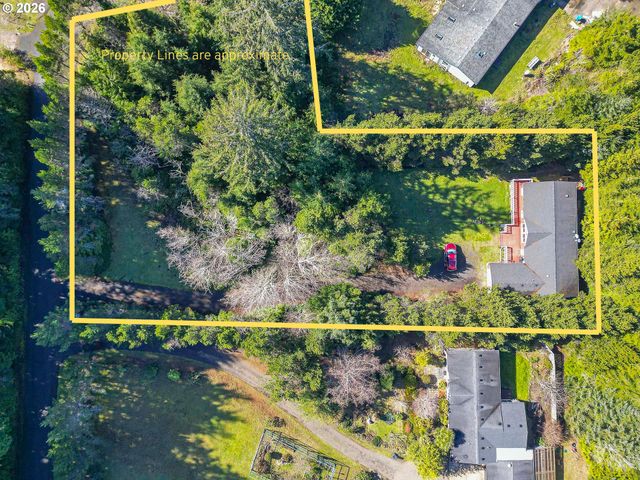 290 Sw NEWTON Dr, Waldport, OR 97394