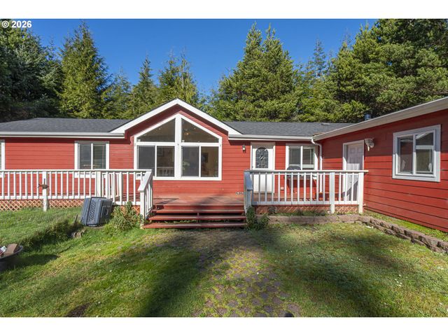 290 Sw NEWTON Dr, Waldport, OR 97394