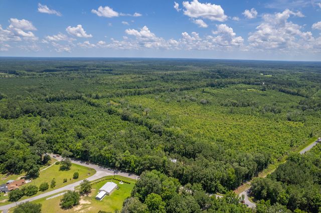 47 Burr Hill Road, Cottageville, SC 29435