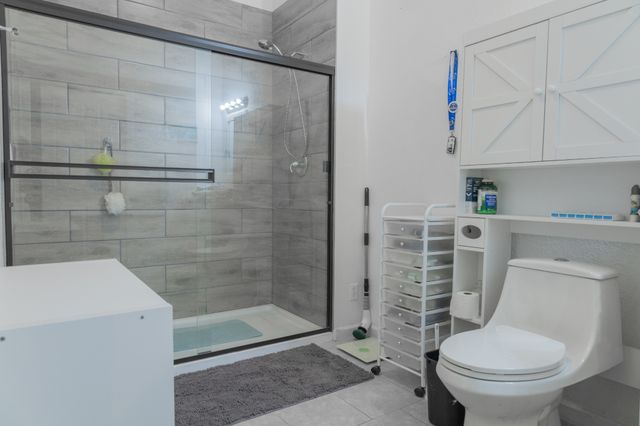 6760 Smithville Hwy, Sparta, TN 38583