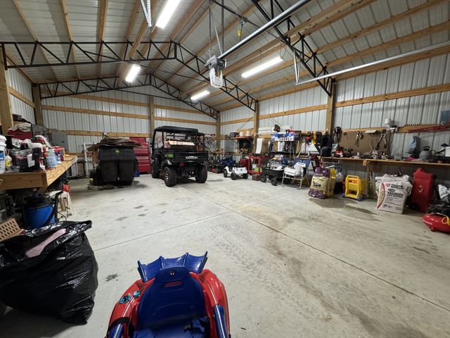 6760 Smithville Hwy, Sparta, TN 38583