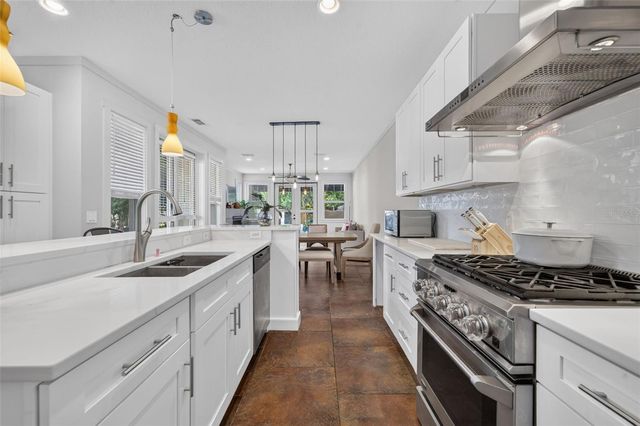 1071 ARAGON AVENUE, Winter Park, FL 32789