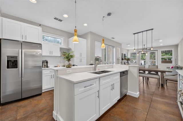 1071 ARAGON AVENUE, Winter Park, FL 32789