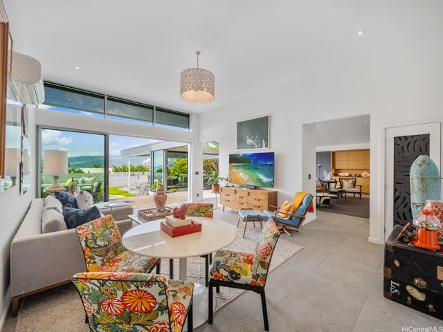 132 Poipu Drive, Honolulu, HI 96825
