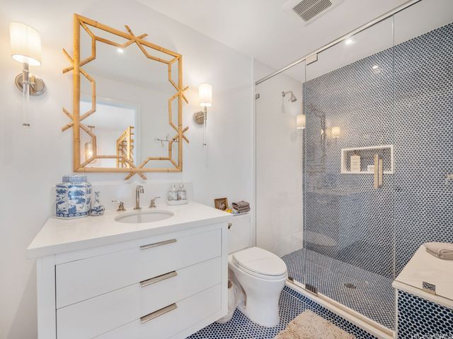 132 Poipu Drive, Honolulu, HI 96825