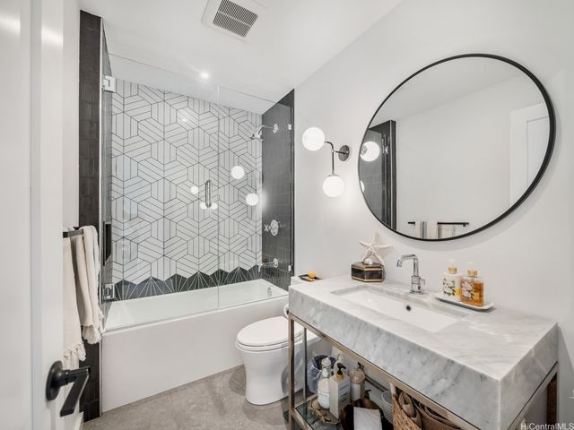 132 Poipu Drive, Honolulu, HI 96825