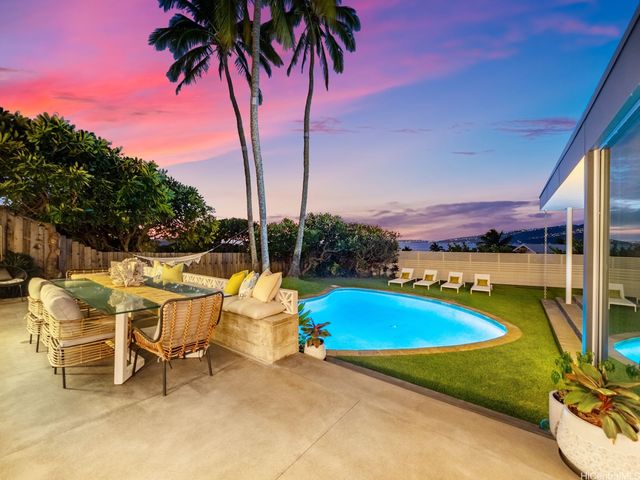 132 Poipu Drive, Honolulu, HI 96825