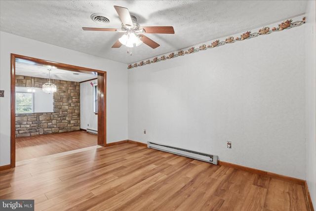 16118 LAPPANS RD, Williamsport, MD 21795