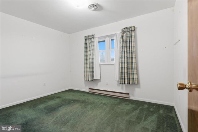 16118 LAPPANS RD, Williamsport, MD 21795